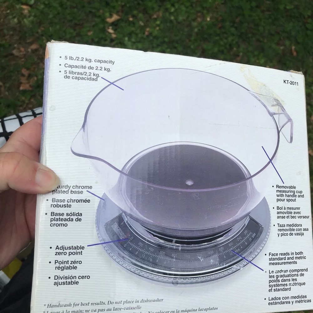 Kitchen Scale with Removable Measuring Bowl - Clear/Purple